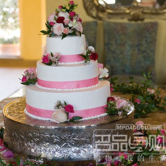 办明星般婚礼 7法则选对蛋糕