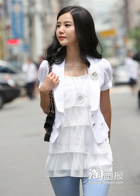 韩模初秋出街知性搭配 征服上司必胜