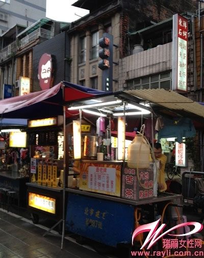 宁夏夜市一隅